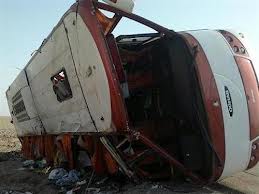 واژگونی اتوبوس در محور شهركرد به خوزستان سه كشته و 32 مصدوم برجای گذاشت 