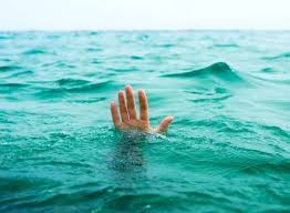 چوپان کوهرنگی به علت عدم آشنایی به فنون شنا غرق شد