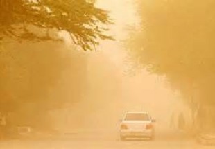 گرد و غبار در بروجن ديد افقي را پنج کيلومتر کاهش داد/ غبار آلودگي هوا تا دو روز آينده ادامه دارد