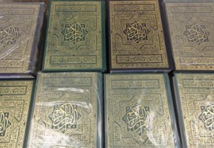 100 جلد قرآن بين موسسات و خانه هاي قرآني اردل توزيع شد