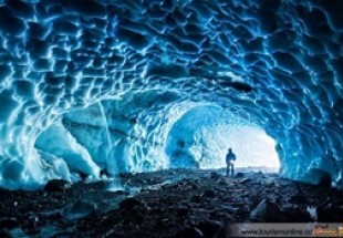 غار يخي کوهرنگ جاذبه‌اي که نمونه‌هاي مشابه و محيرالعقول‌تر از آن در روسيه و ايسلند هم وجود دارد