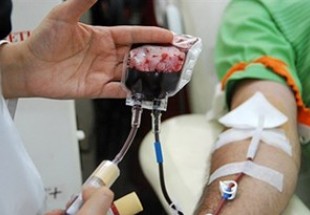 اهدای 130 واحد خون به زلزله‌زدگان کرمانشاه