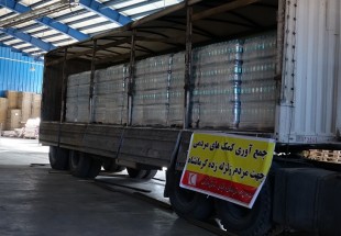 ارسال 45 هزار ليتر آب معدني به مناطق زلزله زده کرمانشاه