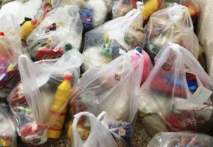 توزيع 400 سبد غذايي عيدانه بين نيازمندان اردل