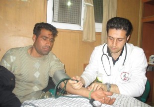 بهره مندی ۱۶۵ نفر از خدمات رایگان پزشکی در روستای حاجی آباد