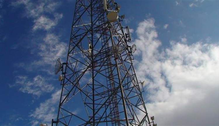 راه اندازي شبکه هاي مخابراتي (اينتر نت) و شبکه هاي تلويزيوني در ايستگاه گردنه چهار طاق منج لردگان