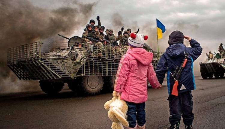 جنگی که دختران اوکراینی را از پدر جدا می‌کند، کودکان خاورمیانه را یتیم کرد/ اعتماد به غرب، امضای سند بی‌دفاعی امروز اوکراین