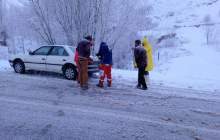 رهاسازی 200 خودروی گرفتار شده در برف و کولاک