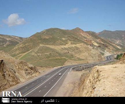 نماینده بروجن رفع مشکلات جاده ای این شهرستان را ازرئیس جمهور خواستارشد