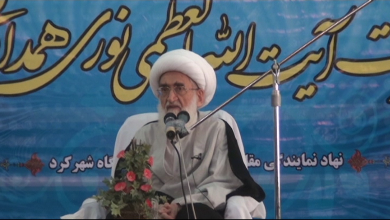 فرهنگ سکولاریسم باید از جامعه شیعه رخت ببندد