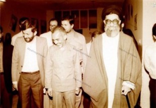 تصاویری از رهبر انقلاب در بازگشایی مدارس در اول مهر