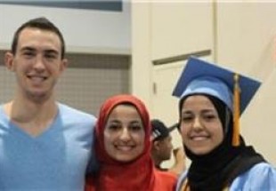 شهادت سه دانشجوي مسلمان در آمريکا و سکوت رسانه هاي غربي