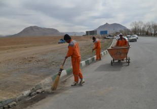 برگزاری آیین خانه تکانی طبیعت به منظور پاکسازی مسیر جاده شهرکرد-فرخ شهر