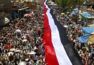 خيزش قيام مردمي يمن فراگيرتر شده است / هدف اصلي عربستان ايجاد شرايط براي گروه هاي تروريستي است