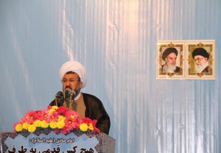 با هيچ راهي به غير از مذاکره نمي توان با نظام اسلامي ايران کنار آمد