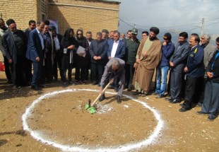 کلنگ دبستان خونکارآباد ميهه زده شد