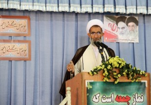 تنها راه مقابله با دشمن ،تکیه بر توان داخلی و اقتصاد مقاومتی است