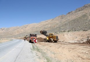 ایمن سازی پنج نقطه حادثه خیز جاده ارتباطی فرخشهر به گردنه کت