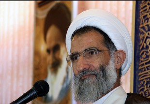دشمن تنها راه نفوذ خود را انتخابات خبرگان می داند/ بصیرت و میثاق‌ امت با ولایت خنثی کننده همه فتنه‌ها است