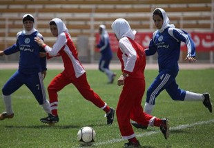 راه يابي دو دانش آموز فارساني به اردوي تيم ملي فوتبال دختران