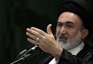 انقلاب اسلامی در مقابل هیچ ابر قدرتی سرخم نمی کند