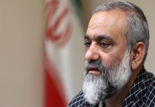 نقدی: آمریکا در جنگش با ایران شکست خورده است/ صالحی: فرهنگ مکتوب دفاع مقدس با 10 هزار کتاب یک کتابخانه بزرگ است