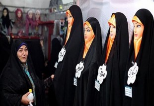 تولید ملی جلوی واردات سالانه 50 میلیون متر پارچه چادری را می‌گیرد/کاهش 80 درصدی واردات تا اواخر سال 96/ چرا از واردات کالای مشابه بی کیفیت جلوگی