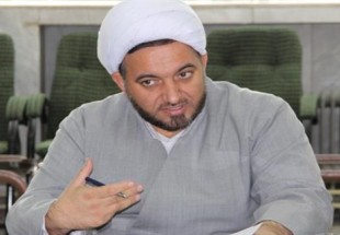 انقلاب اسلامي بيدي نيست که با باد انقلاب مخملي بلرزد