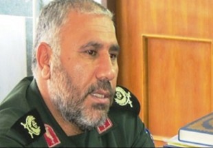 گرامیداشت هفته مقاومت و پایداری با شعار من انقلابی ام در بام ایران