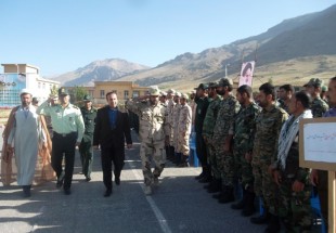 مراسم صبحگاه مشترک حماسه سوم خرداد در شهرستان اردل برگزار مي شود