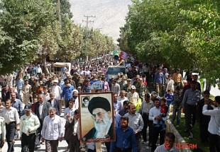 شرکت در راهپيمايي روز قدس حضوري خودجوش و مردمي است