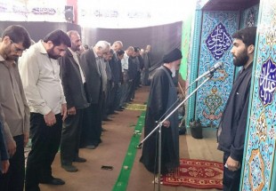 مسئولين جوانان بيکار شهرستان لردگان را حمايت کنند/ انقلاب اسلامي ما تا به امروز به برکت همين اتحاد و برادري پايدار بوده و هست