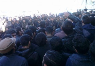 برفاب کارخانه ای بدون نان و آب / کارخانه به حالت نیمه تعطیل در آمد