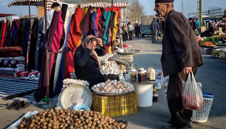 بازارچه های هفتگی تهدید یا فرصت؟!/ مسئولین برای ساماندهی بازارچه ها اقدام کنند