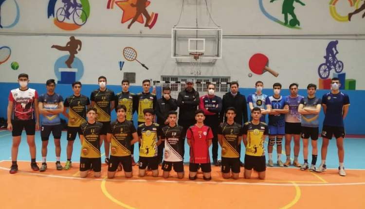 اعزام17 والیبالیست شهرستان شهرکرد به اردوی آمادگی تیم ملی