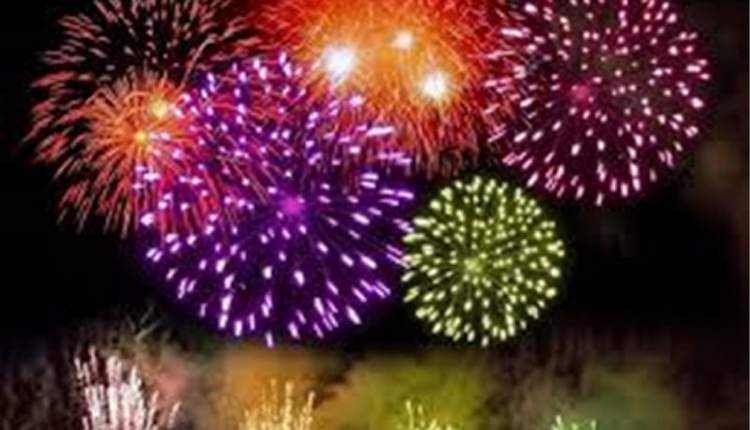 آسمان اردل امشب نورباران مي شود