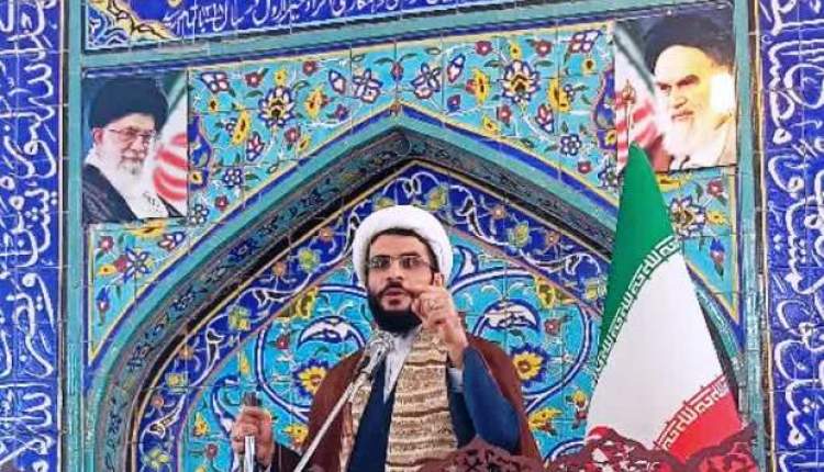 امروز معادله جنگ دو ابرقدرت شرق و غرب را ايران تعيين ميکند