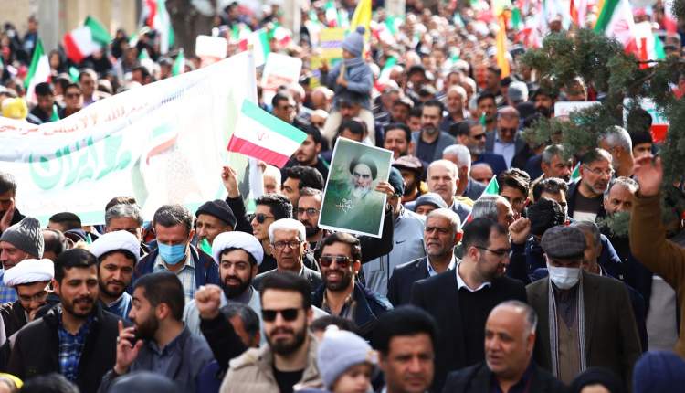 شور و خروش مردم شهرکرد در چهل و پنجمین سالگرد پیروزی انقلاب اسلامی  