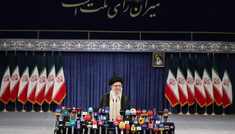 دوام و قوام جمهوری اسلامی متوقف به حضور مردم است