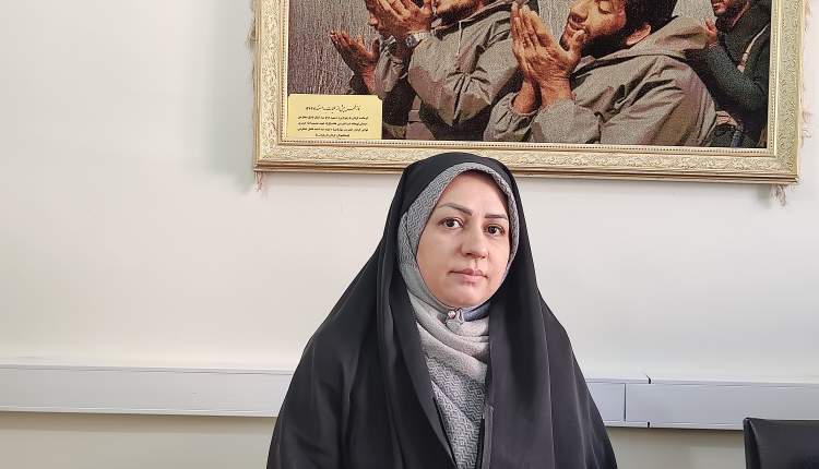 بیگانه با سرودن شعر نبودم