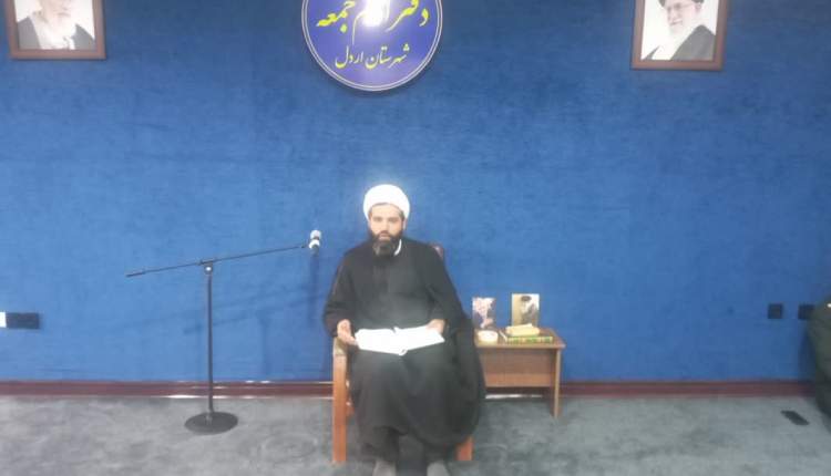 برپايی ميز خدمت گره‌گشای مشکلات مردم باشد