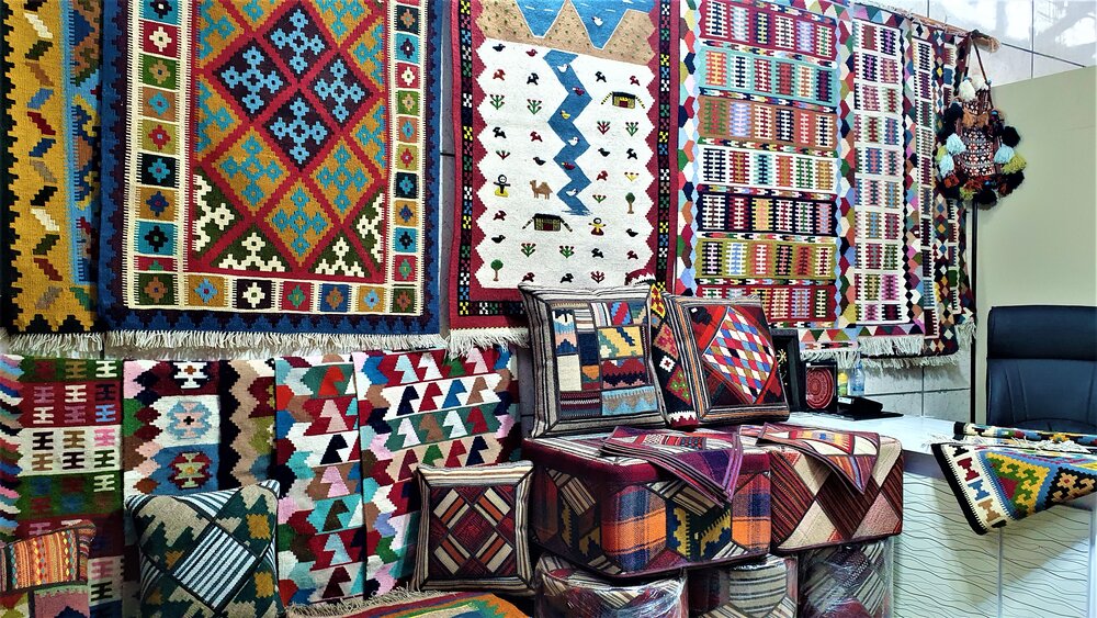 توجه به صنایع دستی و کاهش بیکاری