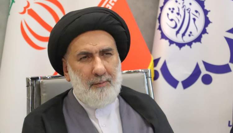 ایران بر پایه ایمان و ایثار بنا شد