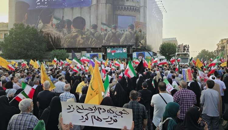 وحدت ملی محاسبات دشمن را بهم زد